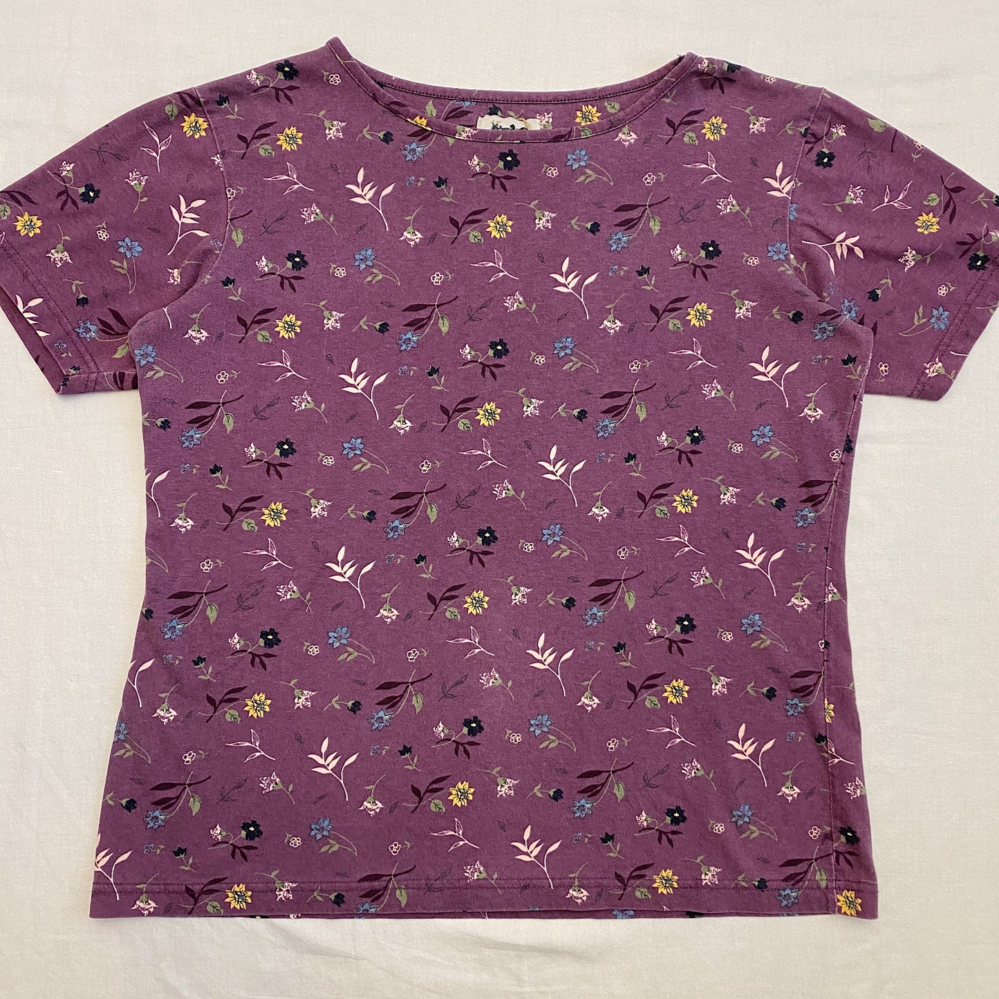 (L) Vintage Floral Top