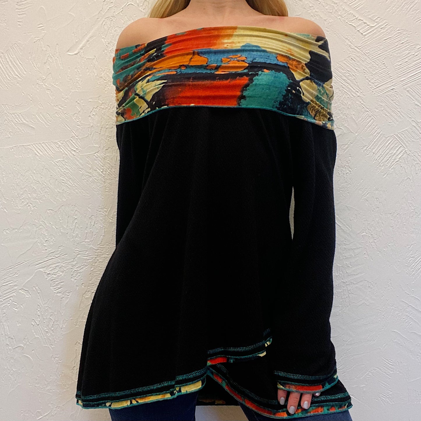 (L) Black Watercolor Trim Long Sleeve