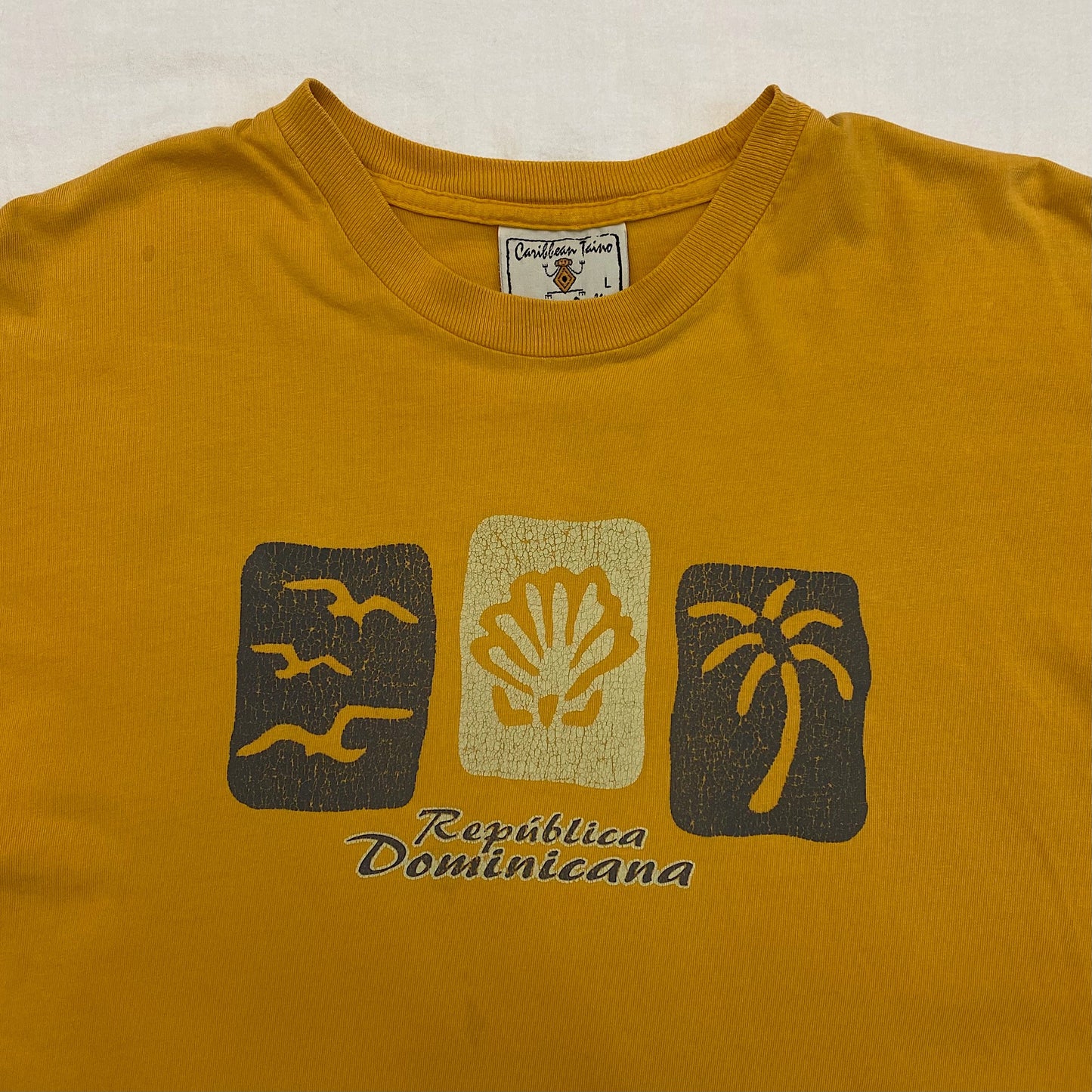 (L) Vintage Beachy Tee