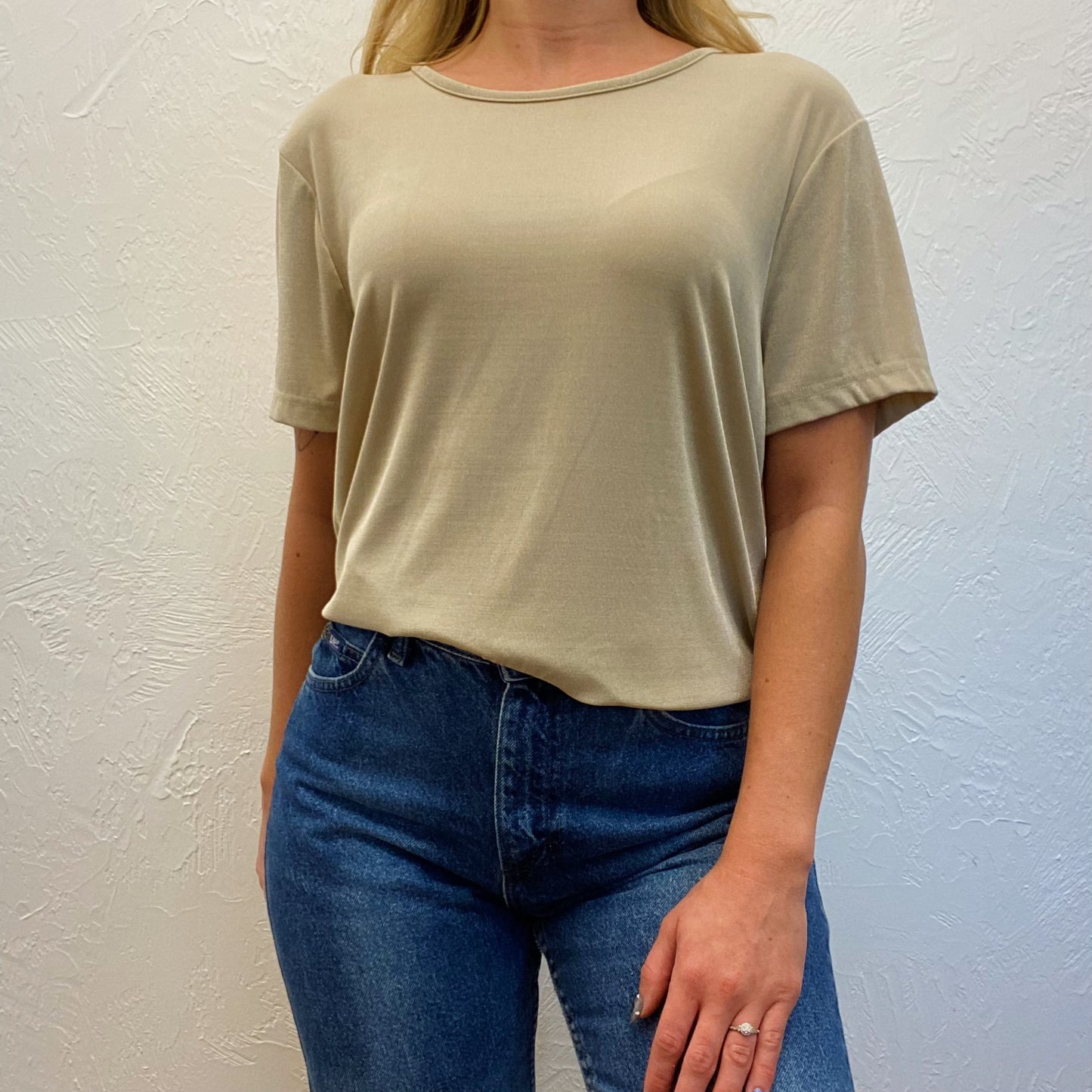 (XL) Vintage Silky Top