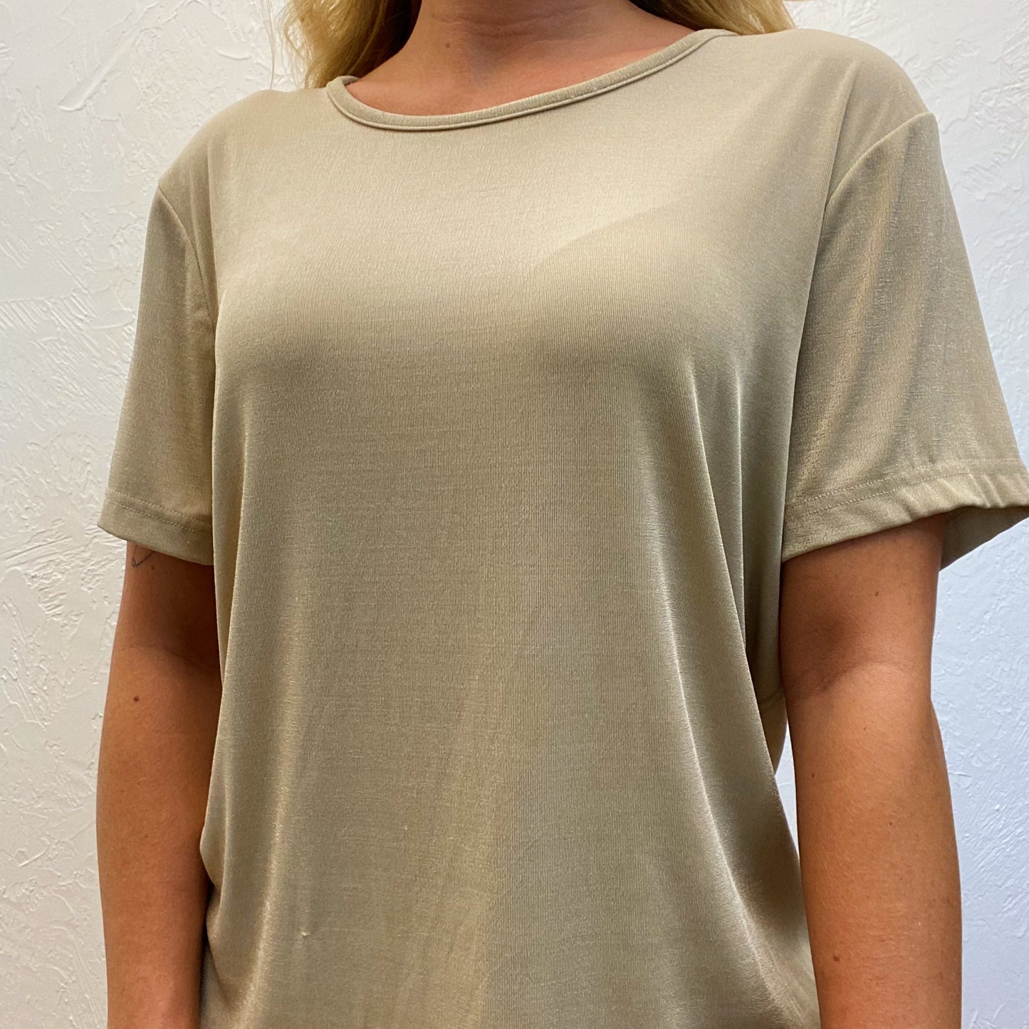 (XL) Vintage Silky Top