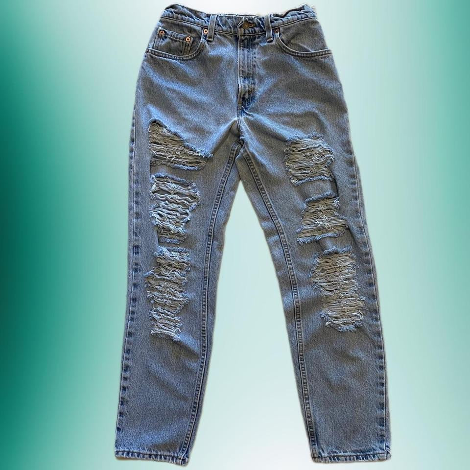 (26”) Vintage Distressed Levi’s